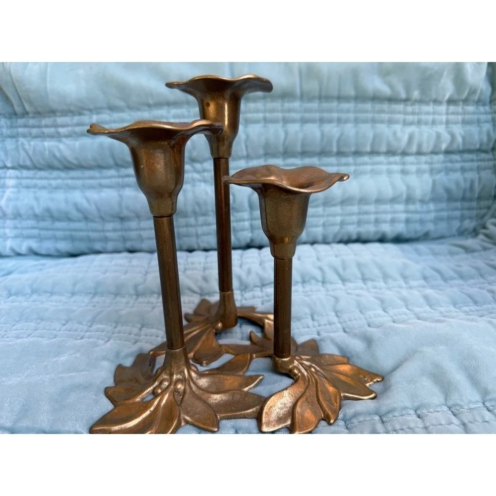 Vintage Italian Brass 3 Arm Candelabra Neoclassical Laurel Leaf Berries Gold